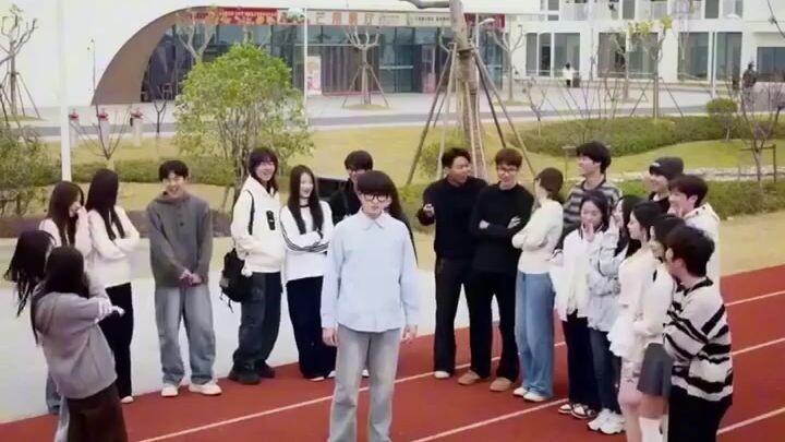 (สปอยเต็มเรื่อง) หนุ่มคลั่งรักเกิดใหม่ในวันเขียนจอหมายรักสาวดาวมหาลัย