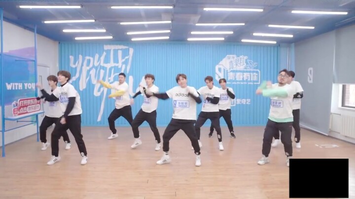 Tuổi trẻ bên bạn 3 nhà máy lớn toàn nhân viên ánh nắng cầu vồng chú ngựa trắng nhỏ 🈶️