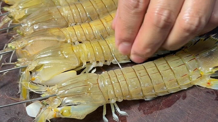 Salt-Grilled Mantis Shrimp