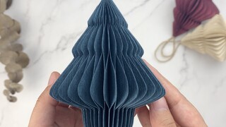 Three-dimensional Christmas tree decoration production (combination paper art)-Christmas Tree Craft