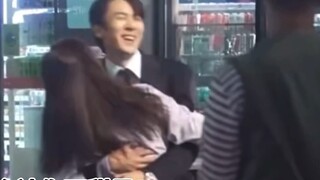 ยูยอนซอก ตอนนี้คุณเปิดหน้าจออย่างโจ่งแจ้งมาก! อีกหนึ่งวันสำหรับการโทรเพื่อรับการอัปเดต! ไป๋ซือหยาน ก
