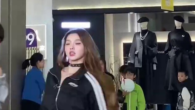 【cake】juga mencoba untuk menjadi keren