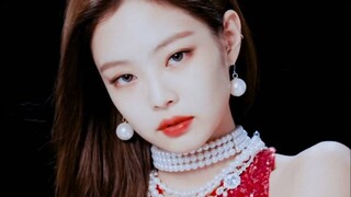 الله وحده يعلم كم مرة شاهدت هذه الـ40 ثانية! مثير وجذاب للغاية! رقصة جيني المنفردة في هذه المقطوعة م