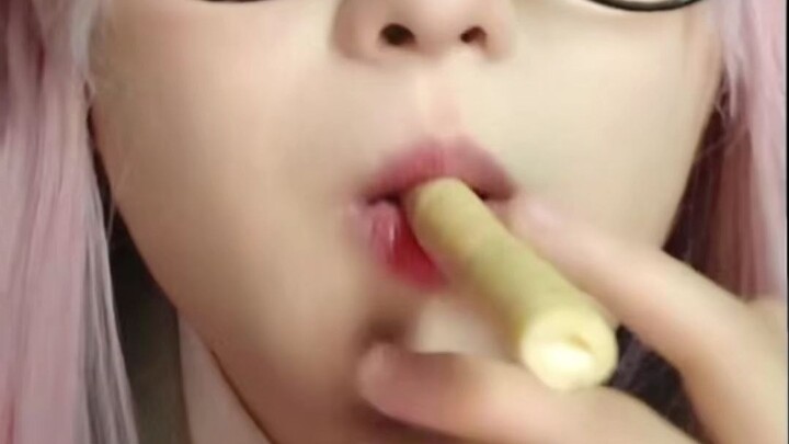 Chiyohisa Loves Smoking