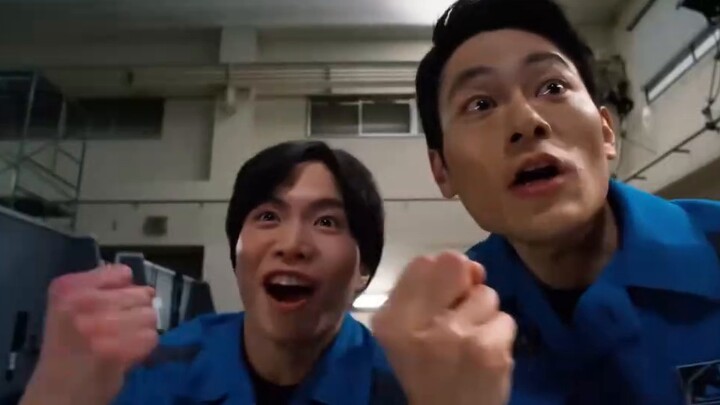 ปฏิบัติการสุดอุลตร้าแมน!