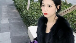Gadis atau wanita muda