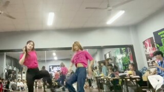 【lucky】kiss me more (a dance I prepared for a month)