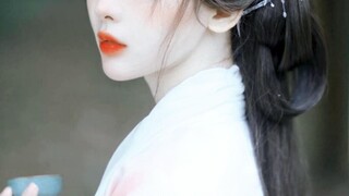 封神了！是谁没看剧就为了等她这套造型出场啊，喔是我啊！！！