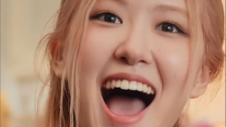 หูฟังของโรส ไช่อิง กลับใช้เจ้าสิ่งนี้อยู่นะ