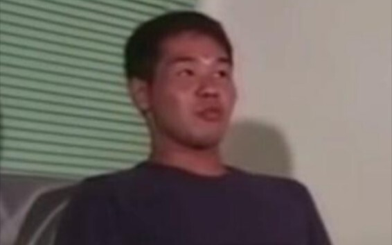 Our seniors join the campus photo blast event (happy!)