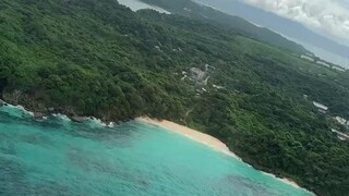 提升自己，比仰望别人更有意义，乐观积极，爱财爱己才能风生水起