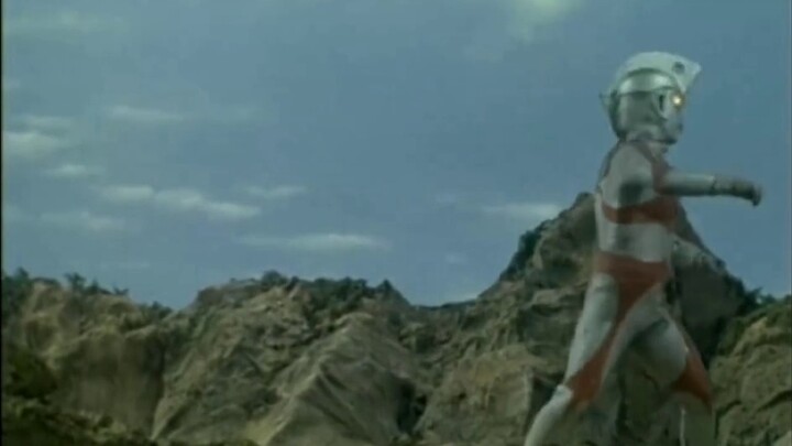 [พากย์เสียงนักพากย์] Ultraman Ace - Total Destruction, Five Ultra Brothers (ตอนที่ 1)