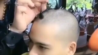 Gaya rambut baru.. 🤔