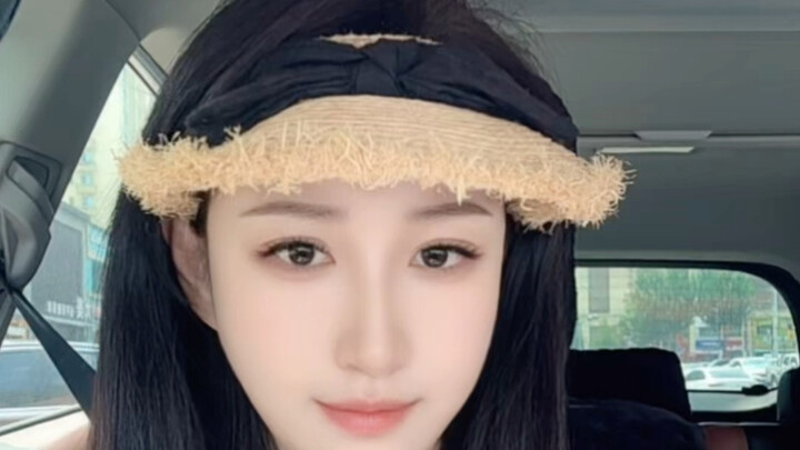 Kamu boleh mempertanyakan aku, tapi jangan sampai mempertanyakan mantou-ku…
