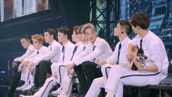 【EXO】White Angel Stage at the Concert (Lady Luck + What If.. + Unfair + Tender Love + Love Me Right)