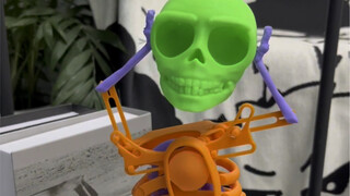 مرحباً بالعضو الجديد في عائلة اللفت، الجمجمة التي ترقص!