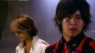 [Plot Pemotretan Spesial] Tokusatsu Sentai: Hiro Sakurada mengeluarkan Kartu Mesias No.13! Gelap tel