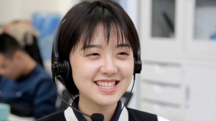 【Chị nhân viên CSKH game】Đã tìm ra nguyên nhân nạp tiền mãi không vào tài khoản (hài hước)