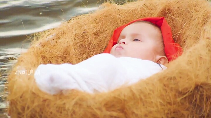 Raja Ular meminta wanita itu melahirkan seribu putra untuknya, tapi dia hanya melahirkan satu. Setel