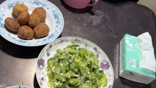 كيف يتم التعامل مع حماة الطعام