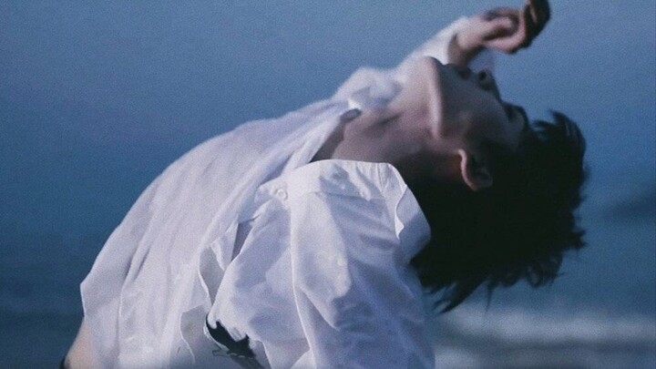 Zhu Zhengting-Solo dance at the beach "anywhere I would've followed you"