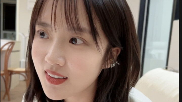 Cô ấy muốn trở thành góa phụ khi còn quá trẻ.