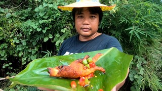 ตีนไก่ ยำไหญ่ใส่แหลก อร่อยเวอร์!