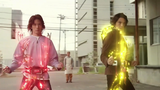 Sorry, I have a spare, the main riders of Kamen Rider who have a second belt