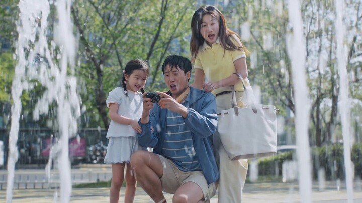 UNIQLO's Latest Silly Ad