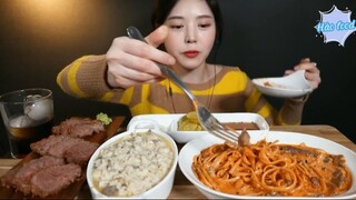 Mì Ý ống to sốt kem cà chua bít tết, risotto sốt kem béo nấm Truffle 2 #amthuc