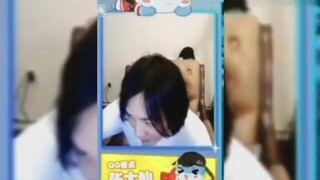 大仙在线开车，被仙友们玩坏了 。  大仙:谢谢大仙的菊……     谢谢大仙的八厘米……