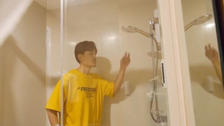 แอบตั้งกล้องดูแฟนอาบน้ำ