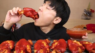 吃上瘾的韩式辣酱烤猪蹄，欧巴一大口吃下去，实在是太香了！