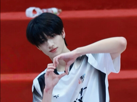 【Zhu Zhixin】Bagian dansa di acara olahraga fokus: Siapa yang ngerti vibes santai ini?