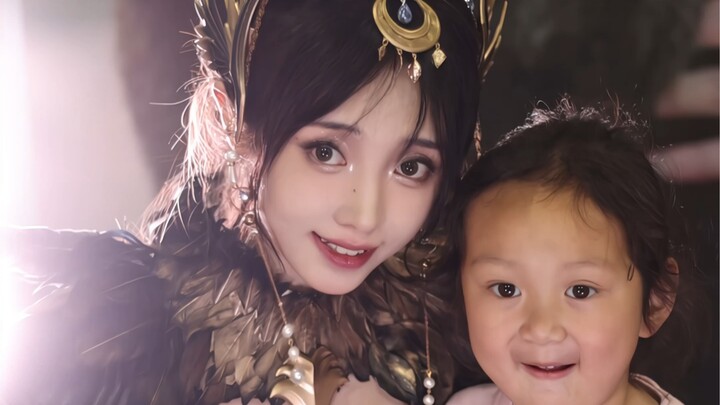 Canaan at the cosplay convention is way sweeter than in the game!