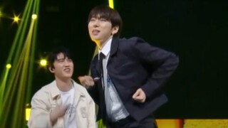【都暻秀】笑不活了！《Popcorn》是有编舞的！！240509