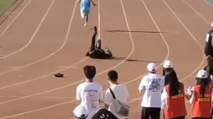 لقد تبرز هيج شيئًا كبيرًا على الفور
