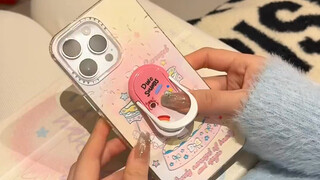 Wow! My strawberry bear lighter is so cute—it’s also a phone stand, which is just amazing!