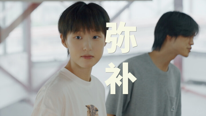 Di jalan yang tak berujung, aku menoleh dan melihat diriku yang dulu