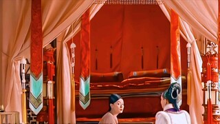 Vào thời đó, việc bị giật khỏi kẹp tóc và bị yêu cầu cởi quần áo nơi công cộng cũng nguy hiểm như bị