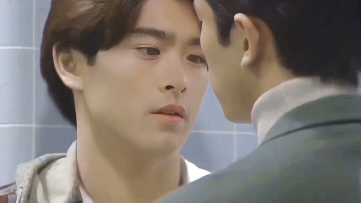 Heaven‑defying Japanese yaoi from the ’90s: him, and him, and him… [Class Reunion]