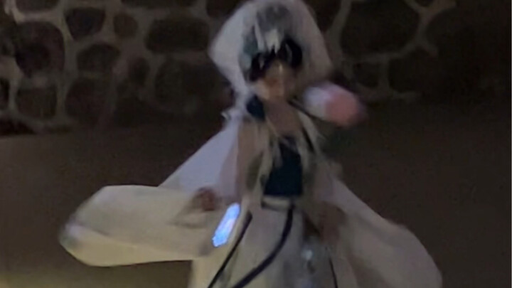 Ling~ Bo~ Wei~ Bu~？！！