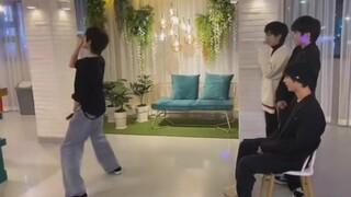 【宋亚轩】这个女团舞不论看多少遍都是心动的程度啊