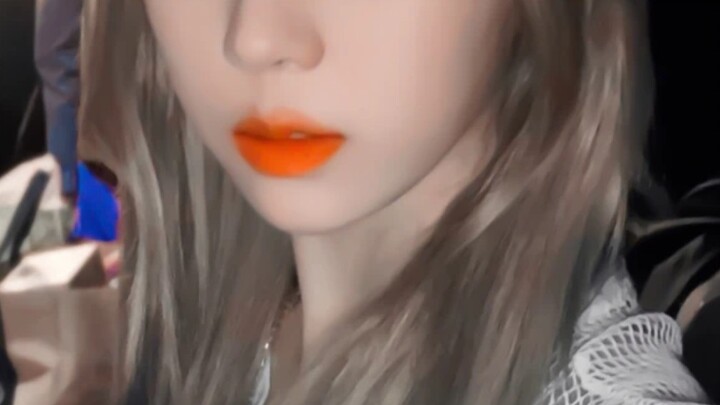 “Là ‘mảnh đất thử nghiệm tạo hình’ của đội, mỗi lần comeback lại đều nâng cấp đỉnh cao nhan sắc!!!”【