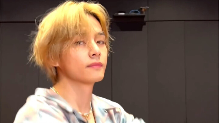 [คิมแทฮยอง] Hype 'V'oy dance challenge single HD zoom version อ่อนเยาว์และมีพลังมาก