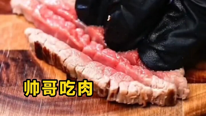 The company's newly crowned heartthrob—heard the girls all love watching him! Happy to chow down on 