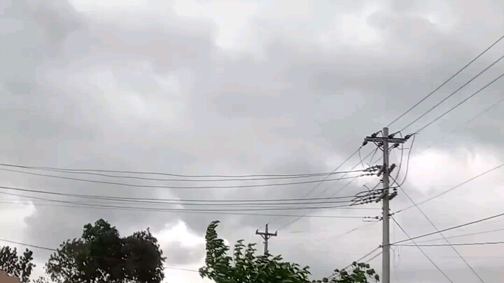The moment right before the rain 🌧️🌧️🌧️