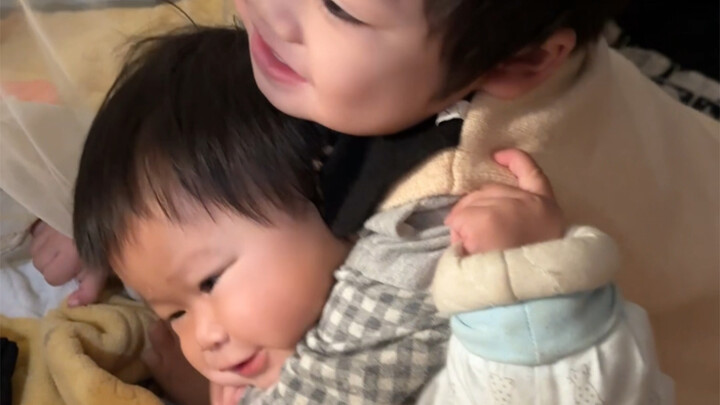 Precious Footage of the CPU’s Human Cubs