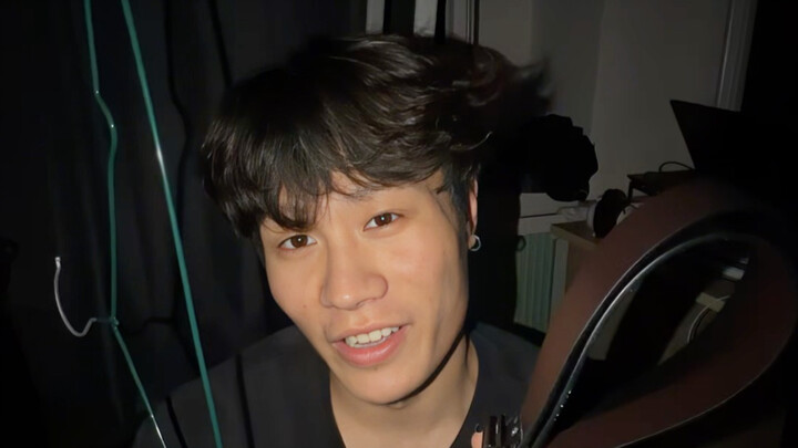 “ใครบ้างที่ไม่เคยเล่น?”