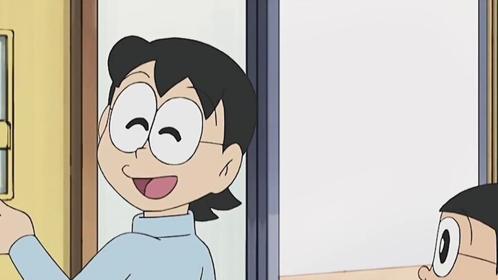 Doraemon: Rambutku diacak-acak oleh anak nakal, dan suamiku memberi Nobita "tendangan tanpa bayangan